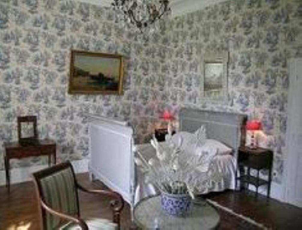 Château de Villars Villeneuve-sur-Allier Cameră foto