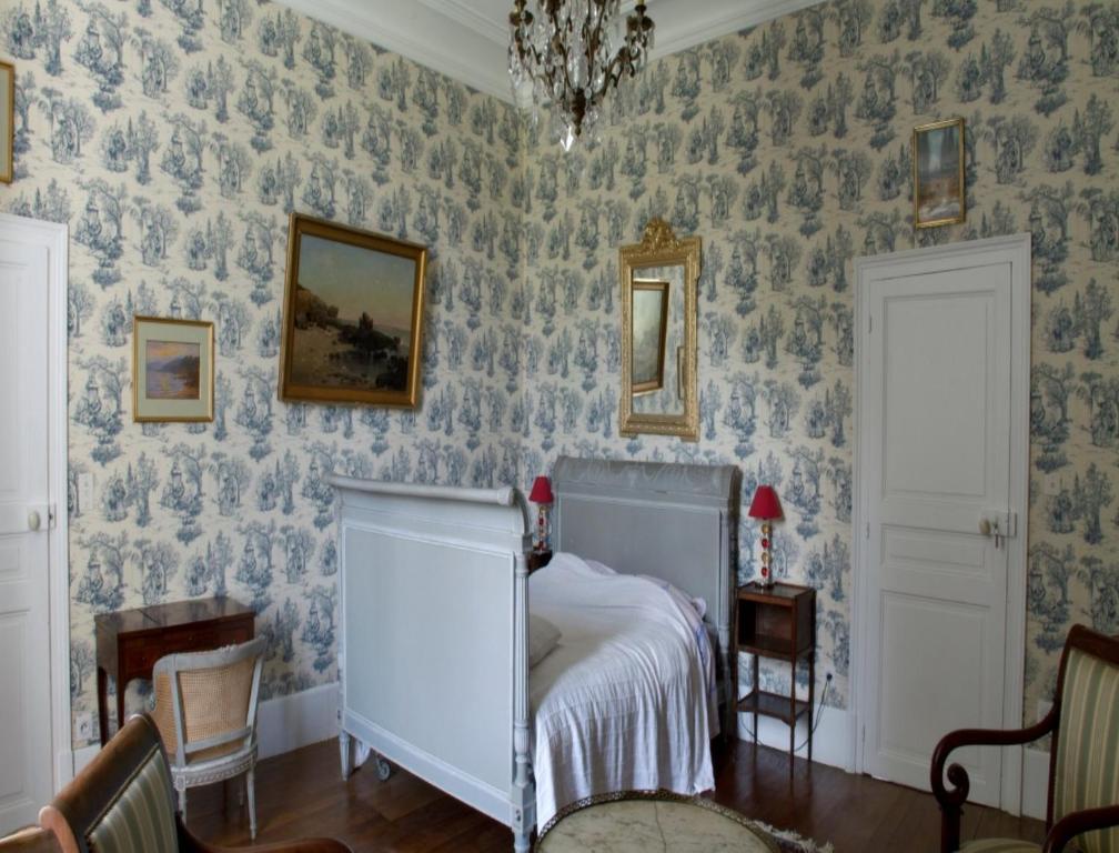 Château de Villars Villeneuve-sur-Allier Cameră foto